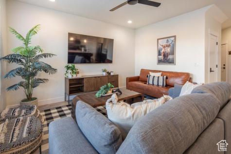 1377 E Vista Roja Place Washington UT 84780