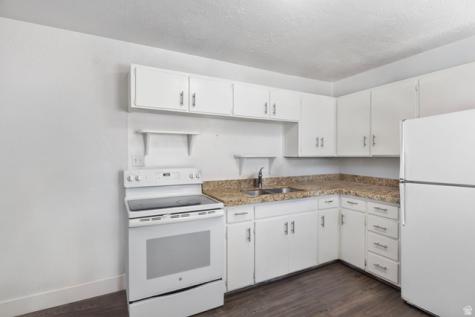 732 E 1000 S Clearfield UT 84015