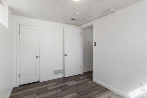 732 E 1000 S Clearfield UT 84015