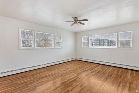 338 E 200 S Clearfield UT 84015