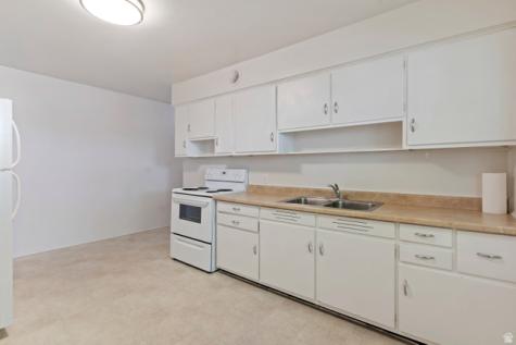 338 E 200 S Clearfield UT 84015