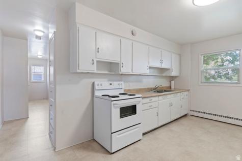 338 E 200 S Clearfield UT 84015