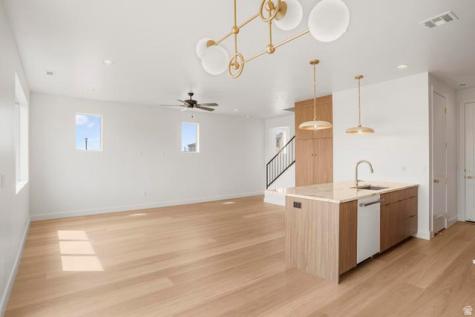 978 N Manen Street Washington UT 84780