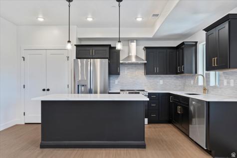 5837 N Jeeder Drive Mountain Green UT 84050