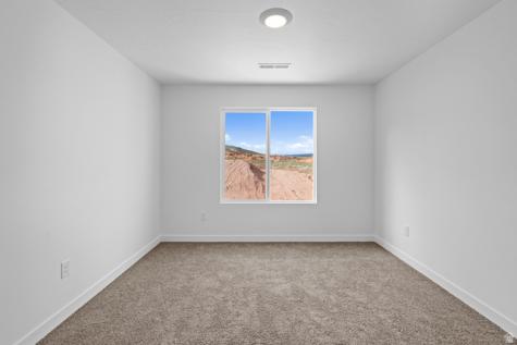 2805 E Fireweed Lane Washington UT 84780