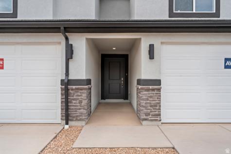 2805 E Fireweed Lane Washington UT 84780