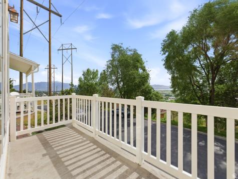 1381 S Alpine Loop Drive E Provo UT 84606