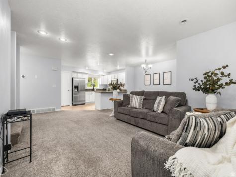 1381 S Alpine Loop Drive E Provo UT 84606