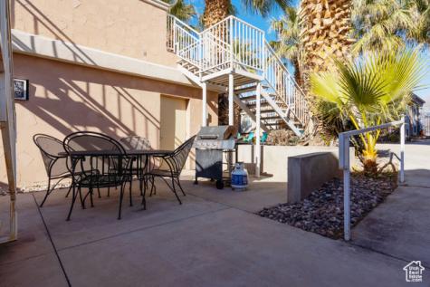 233 S 1000 E St. George UT 84770