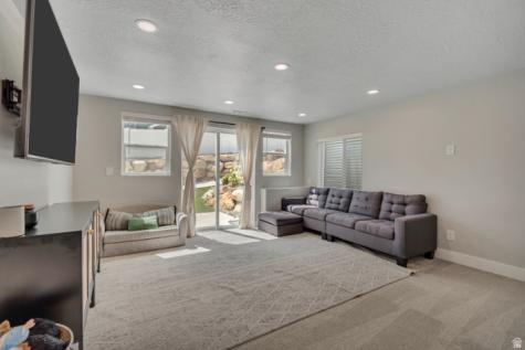 9757 N Aaron Avenue Eagle Mountain UT 84005
