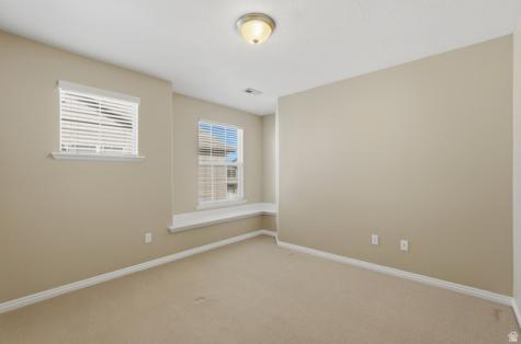 948 W Chelsea Lane N North Salt Lake UT 84054
