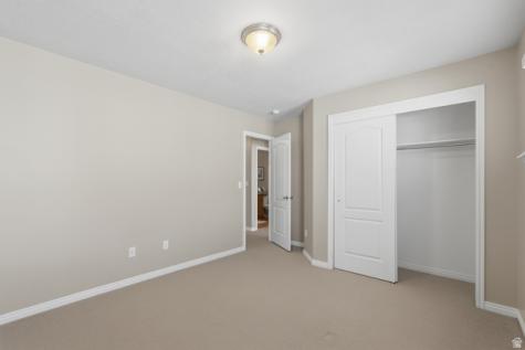 948 W Chelsea Lane N North Salt Lake UT 84054