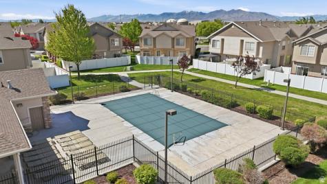 948 W Chelsea Lane N North Salt Lake UT 84054