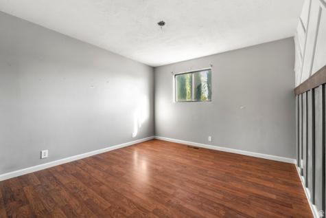 376 E 300 S St. George UT 84770