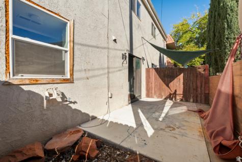 376 E 300 S St. George UT 84770