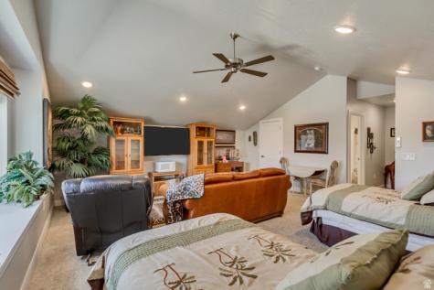 501 E Lone Star Saratoga Springs UT 84045