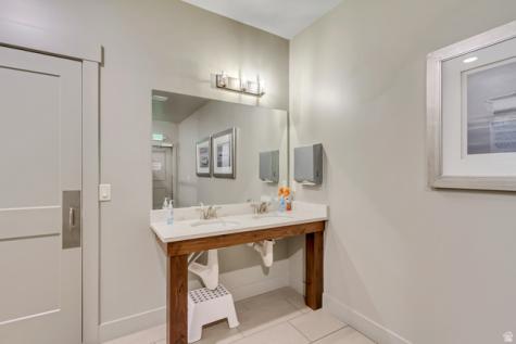 501 E Lone Star Saratoga Springs UT 84045