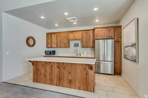 501 E Lone Star Saratoga Springs UT 84045