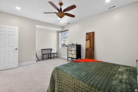 345 N 2450 E St. George UT 84790