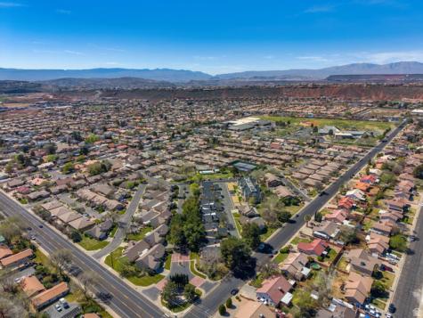345 N 2450 E St. George UT 84790