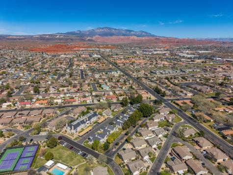 345 N 2450 E St. George UT 84790