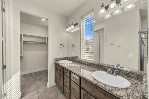 794 N Via Modelo Circle Washington UT 84780