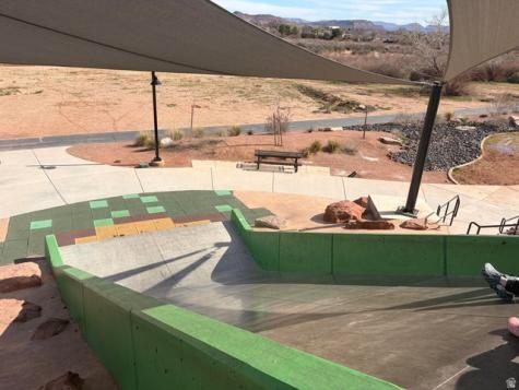 316 S 2450 E St. George UT 84790