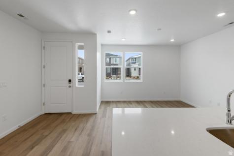 1299 E 1670 N Payson UT 84651