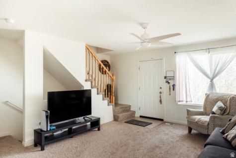 288 S 500 E Clearfield UT 84015