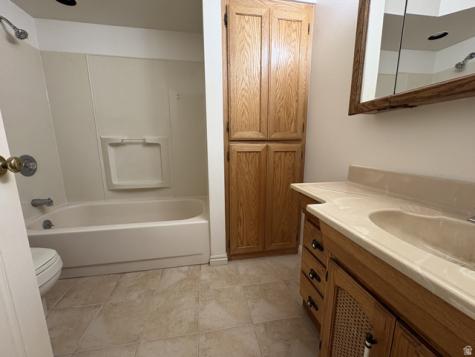 486 W 120 N Orem UT 84057