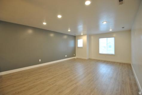 285 E 1850 N North Ogden UT 84414
