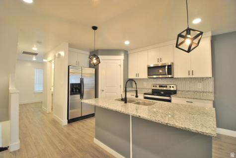 285 E 1850 N North Ogden UT 84414