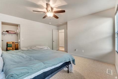 1643 N Hollyhock Farmington UT 84025