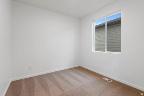 1302 E 1670 N Payson UT 84651