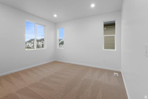 1302 E 1670 N Payson UT 84651