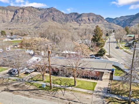 813 Canyon Road Ogden UT 84404