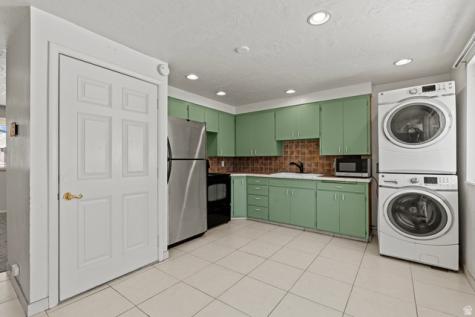 813 Canyon Road Ogden UT 84404