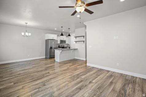 7549 N Hutch Lane Eagle Mountain UT 84005