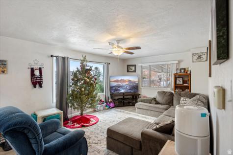 420 E 600 S Payson UT 84651