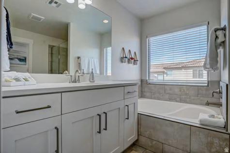 553 N Ventura Lane Washington UT 84780