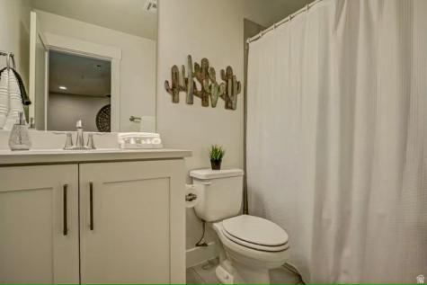 553 N Ventura Lane Washington UT 84780
