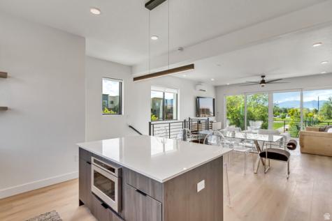 4186 S Main Street W Millcreek UT 84107