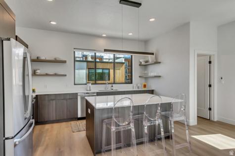 4186 S Main Street W Millcreek UT 84107
