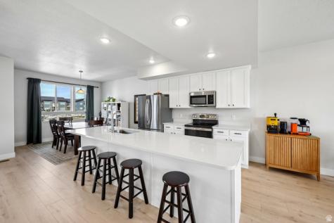 528 S 950 W American Fork UT 84003