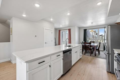 528 S 950 W American Fork UT 84003