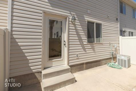 7438 S 1550 E South Weber UT 84405