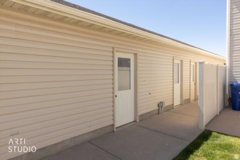 7438 S 1550 E South Weber UT 84405