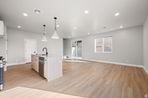 4017 E Razor Drive Washington UT 84780