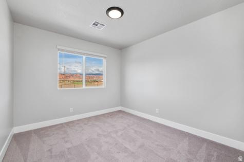4013 E Razor Drive Washington UT 84780