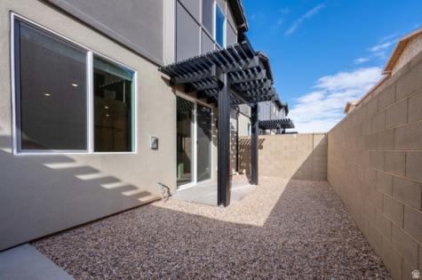 4013 E Razor Drive Washington UT 84780